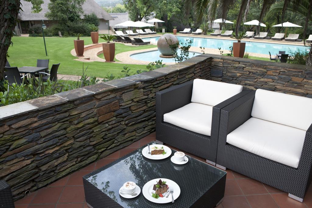 Valley Lodge & Spa Magaliesburg Exteriör bild